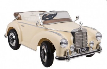   Mercedes-Benz 300S  -   